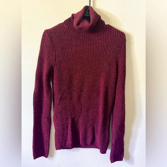 Chaps Classic Knit Turtleneck Sweater - Medium - Picture 2 of 4